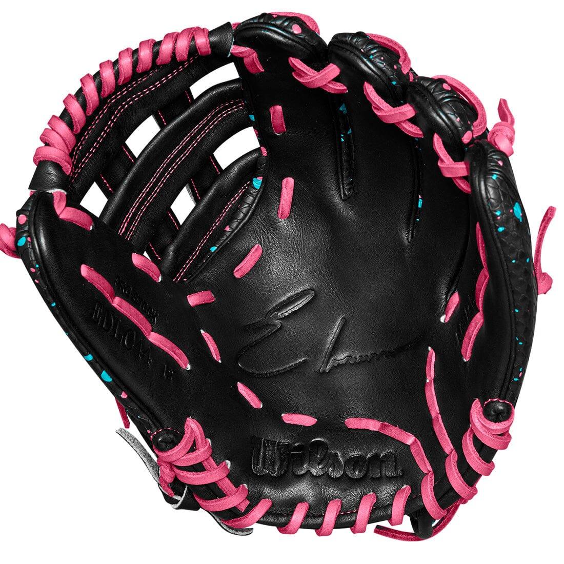 A2000 FALL 2024 ELLY DELACRUZ GAME MODEL W/SS