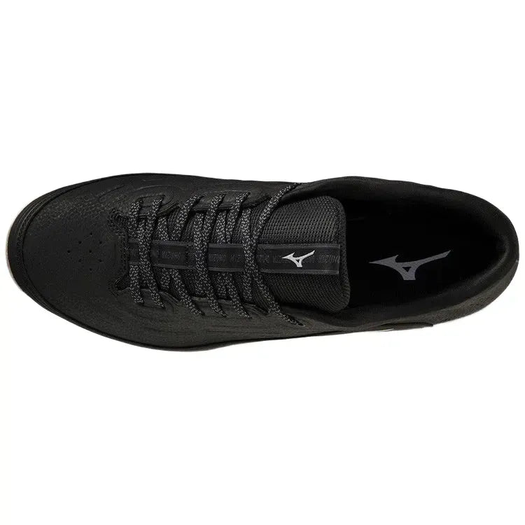 Black/White / 8