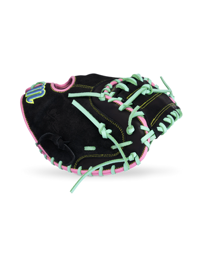 Marucci Oxbow V4 M Type 235C1 33.50" Solid Web Catcher's Mitt