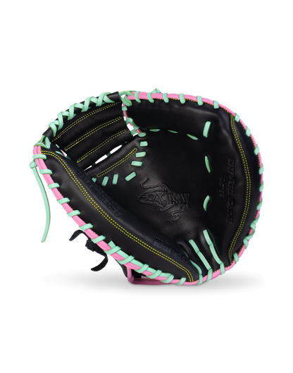 Marucci Oxbow V4 M Type 235C1 33.50" Solid Web Catcher's Mitt