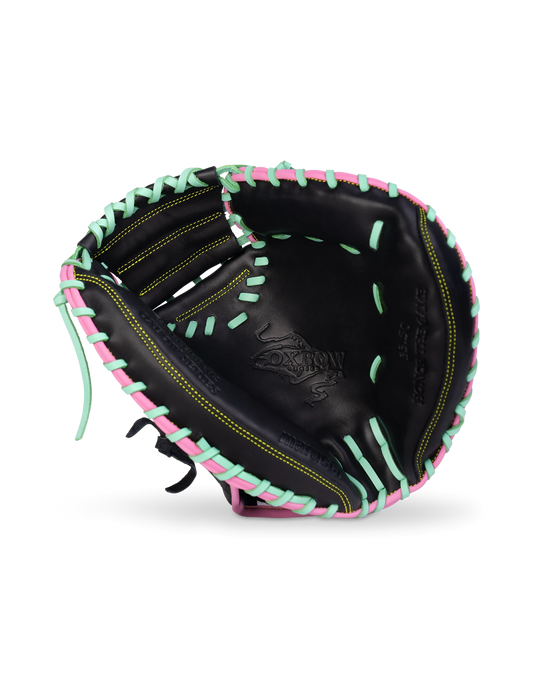 Marucci Oxbow V4 M Type 235C1 33.50" Solid Web Catcher's Mitt